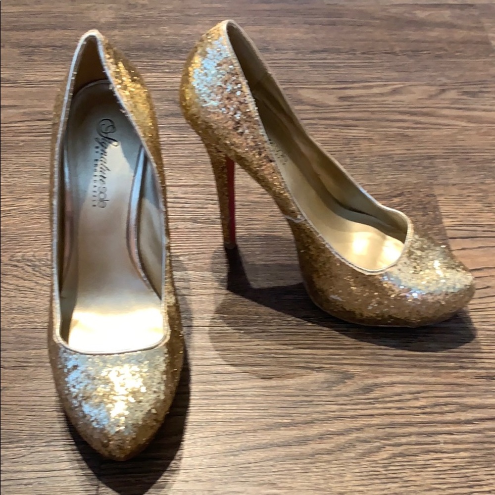 Gold glitter heels